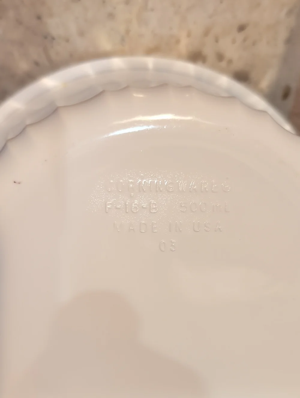 Matching Set Of 4 (Four) Vintage Corningware French White F-16-B W/ Vented Lids